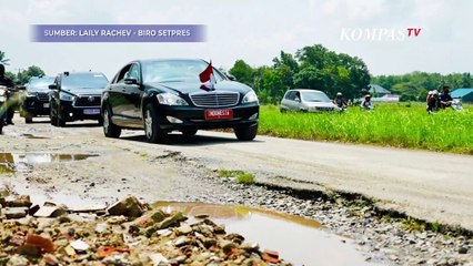 Begini Ekspresi Jokowi Saat Mobilnya Lewati Jalan Rusak di Lampung