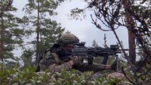 شاهد: لأول مرة منذ انضمامها للناتو.. مناورات عسكرية دولية موسعة في فنلندا
