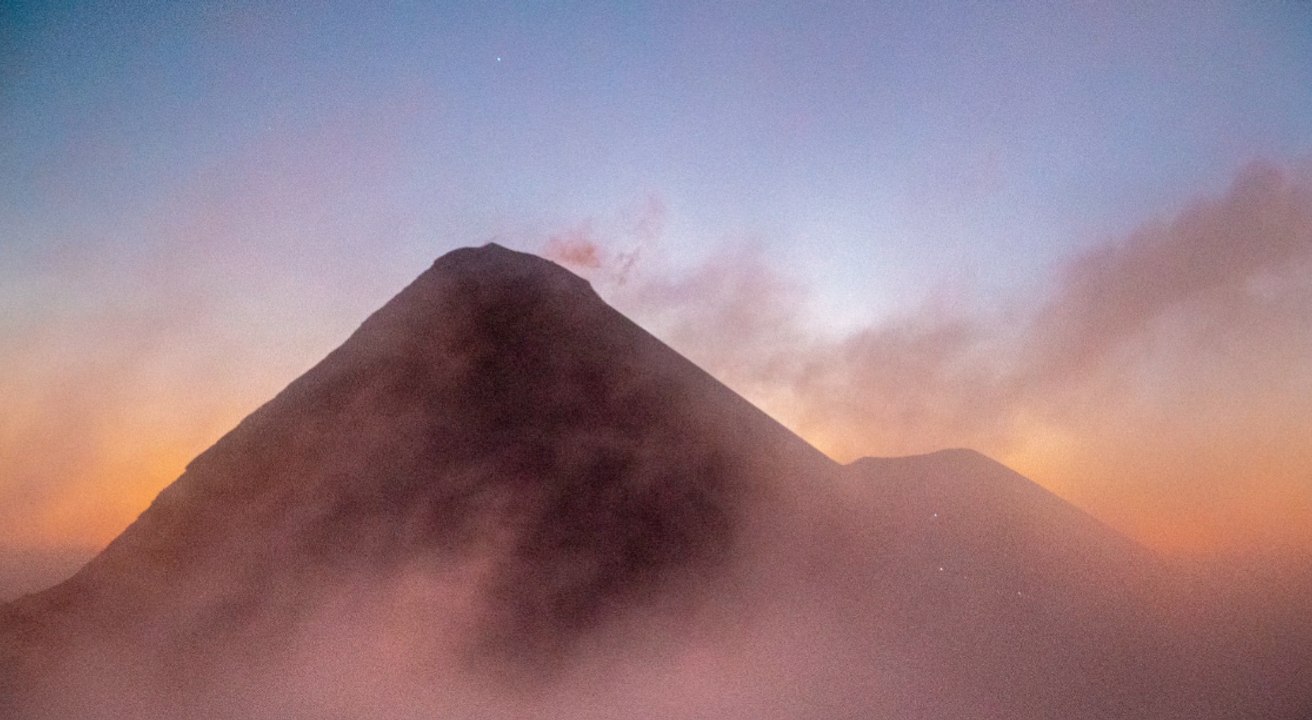 Großevakuierung in Guatemala : Vulkan "Fuego" ist ausgebrochen!