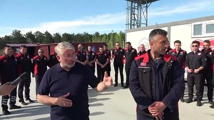 Çorum Belediyesi afetler için arama kurtarma köpeği yetiştiriyor