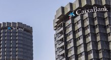 CaixaBank gana 855 millones hasta marzo, un 21,1% más