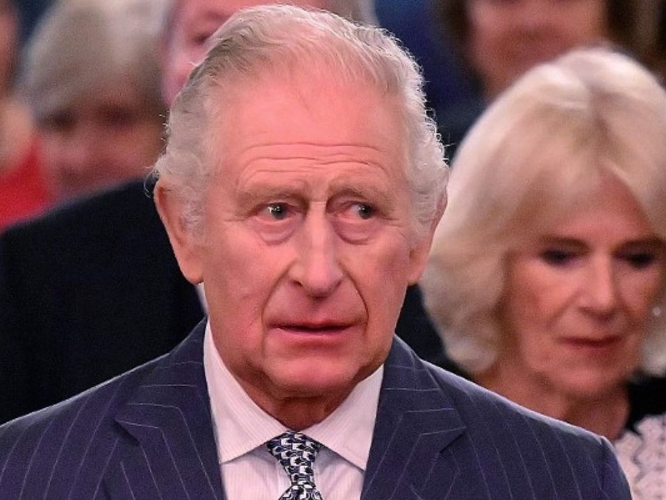 Regen bei der Krönung: Wird Charles' Flugshow abgesagt?