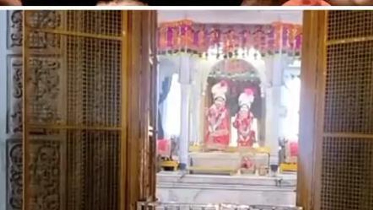 चंद्र ग्रहण विशेष: चंद्र ग्रहण का सूतक नहीं होने से खुले रहे मंदिरों के पट
