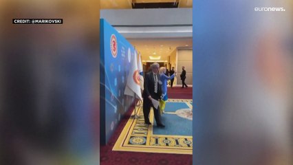 شاهد: شجار ومطاردة بين أوكراني ونظيره الروسي خلال القمة التركية