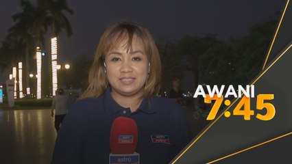 Kontinjen Malaysia gayakan busana batik acara pembukaan