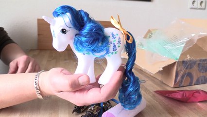 MY LITTLE PONY-UNBOXING PONY POST BLUE BONNET