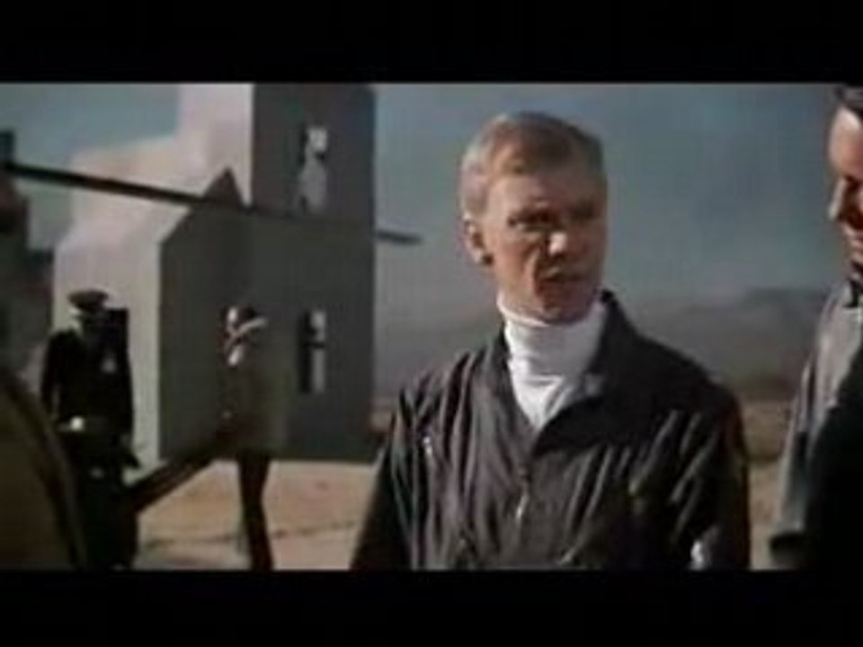 Blue Thunder (Theatrical Trailer)