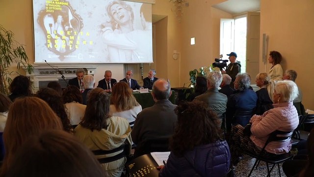 A Firenze la mostra fotografica Lisetta Carmi. Suonare Forte
