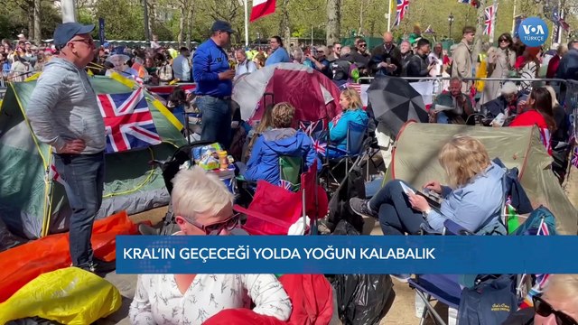 Charles’ı Yakından Görmek İsteyenler Günler Öncesinden Kamp Kurdu