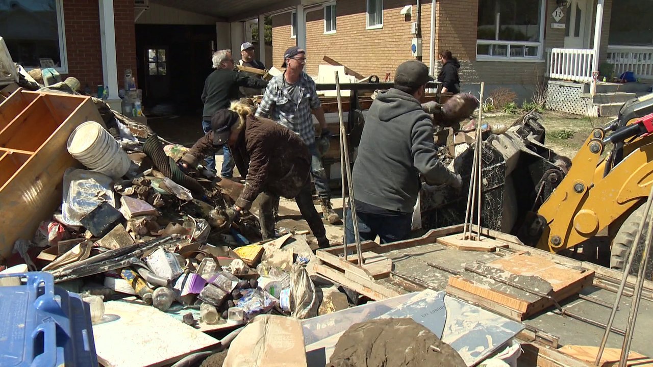 CH 05 Mai TOPO Nettoyage inondations rues Baie-St-Paul