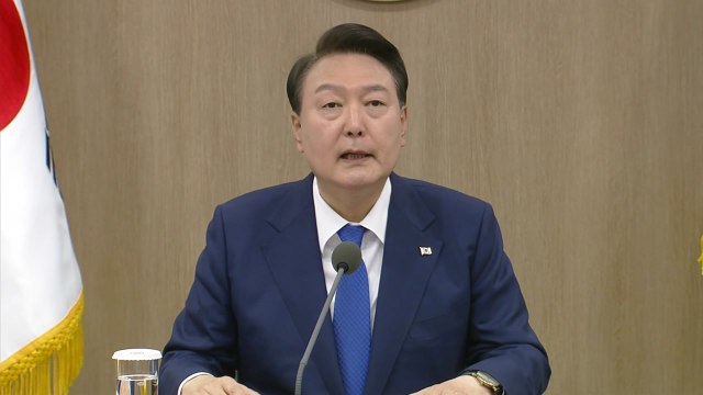 尹 K-방역 자화자찬...군 골병들게 해 ...전 정부 거듭 비판 / YTN