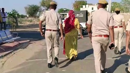 Video News- इस महिला ने फायरिंग के आरोपियों को दी थी अपने मकान में शरण, किया गिरफ्तार