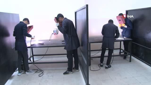 Bingöl'deki meslek lisesi 1,5 yılda 3 milyon 500 bin liranın üzerinde ciro elde etti