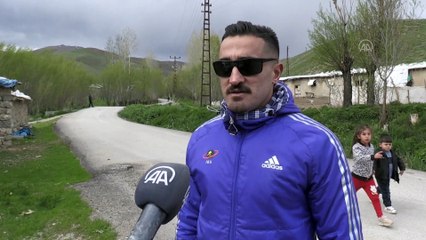 HAKKARİ - Yüksekovalı kayakçılar, 18 yıl sonra ilçelerinde yapılacak şampiyonada birinciliği hedefliyor