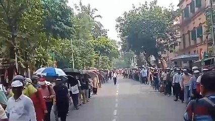 কলকাতা: অভিষেকের বাড়ির সামনে মিছিল পৌঁছতেই স্লোগান, &#039;চোর ধরো&#039;