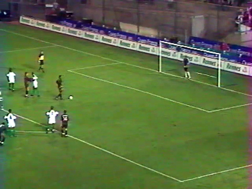 01/09/01 : Severino Lucas (1-0) p. : Rennes - Sénégal (2-1)