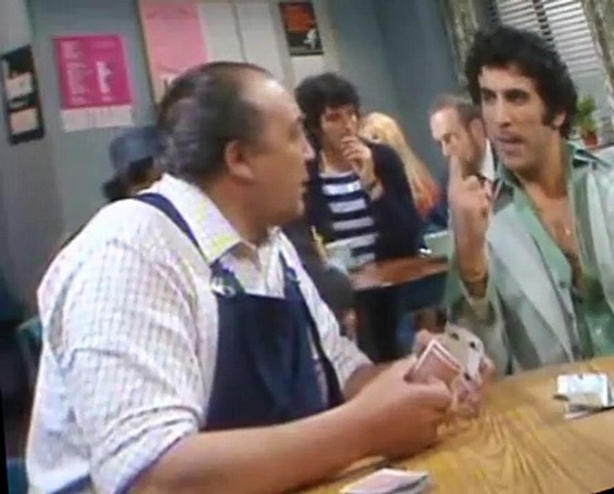 Mind Your Language S02 E04