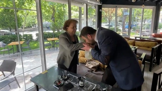 Manisa'da miting sonrası CHP'li kadına el işareti yapıp saldırı girişiminde bulunan AKP'li özür diledi