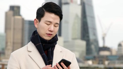 Davide Rombolotti risponde al telefono a Milano