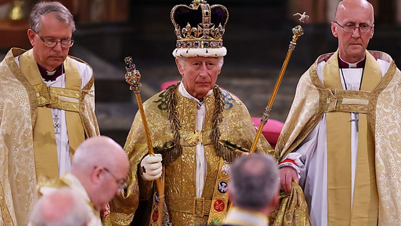 Fantastische Bilder: Charles III. offiziell zum König gekrönt