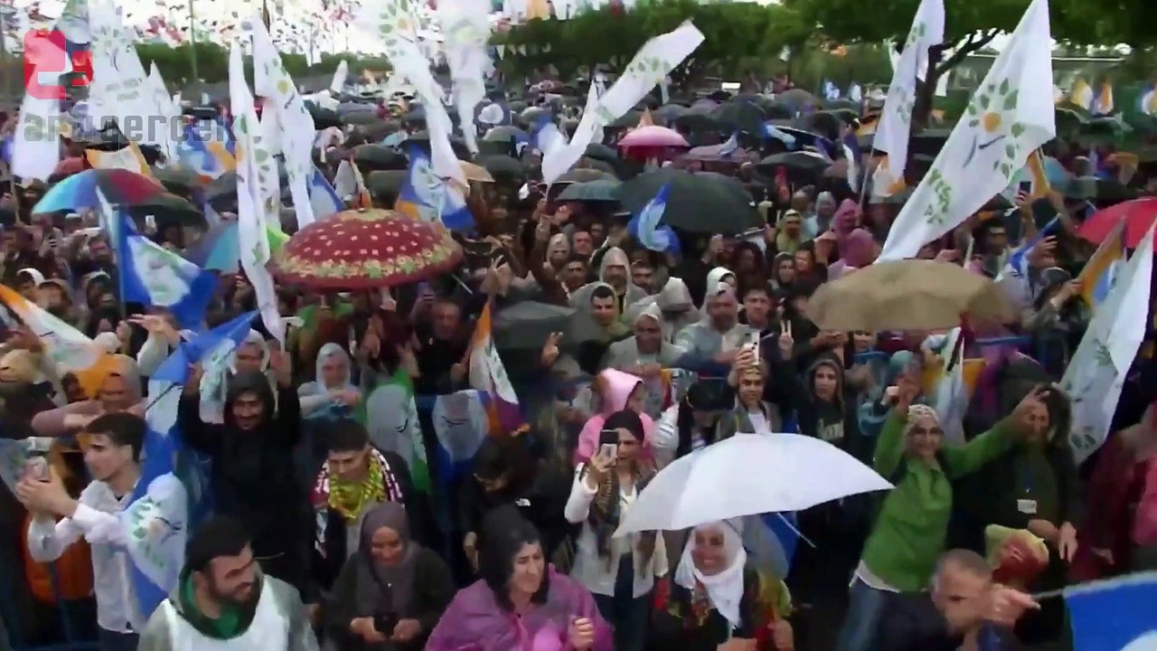 Halkların Demokratik Partisi (HDP) Eş Genel Başkanı Pervin Buldan, Antalya Mitingi'nde konuştu