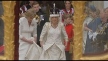 Carlo III: il sovrano e Camilla lasciano Westminster Abbey