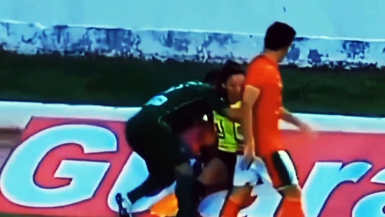 Soccer Funny Moment