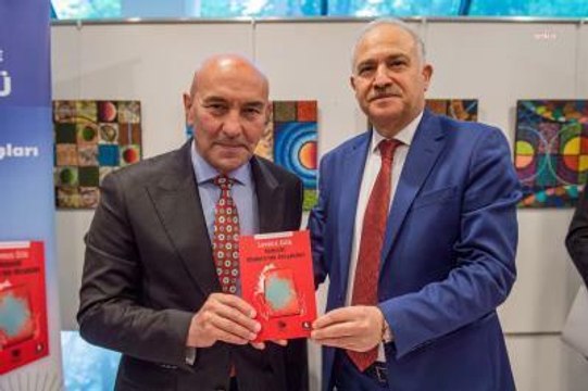 İzmir Büyükşehir Belediye Başkanı Tunç Soyer, Roboski kitabı imza gününde konuştu