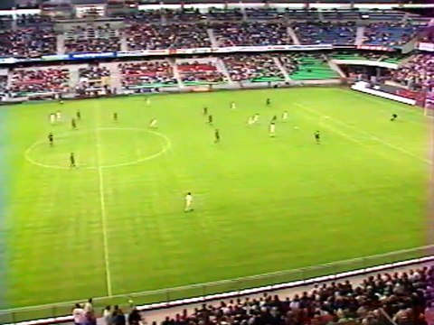 15/07/01 : Frédéric Piquionne (90') : Rennes - Synot (5-0)