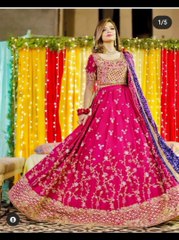 Bridel mehndi dresd design 2023