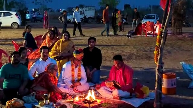 राजस्थान के इस जिले में अनोखी शादी को देखने उमड़े हजारों