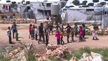 الجيش اللبناني يداهم مخيمات ومنازل لاجئين سوريين