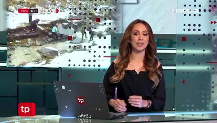 Varias familiares llegaron hasta el Tunari para jugar con la nieve y tomarse fotos