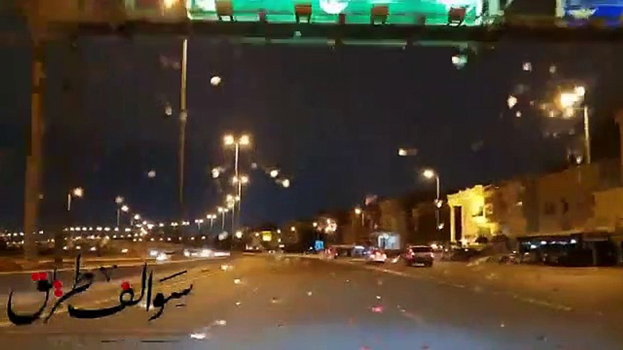 389 - قصة مذيعة تلفزيون البحرين !! سوالف طريق
