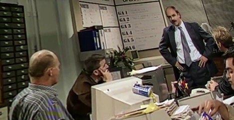 The Thin Blue Line S01 E05