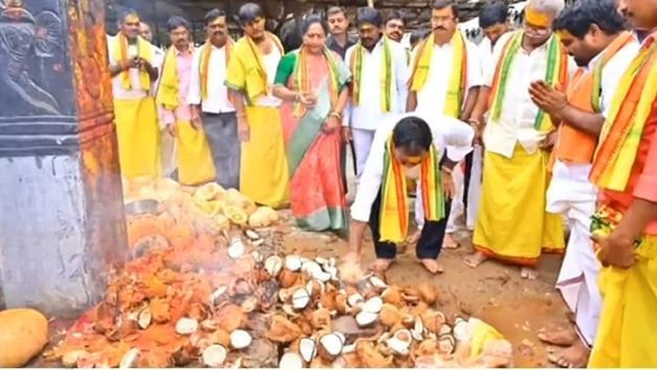 వర్ధన్నపేట: ఘనంగా బొడ్రాయి పున ప్రతిష్ట మహోత్సవం