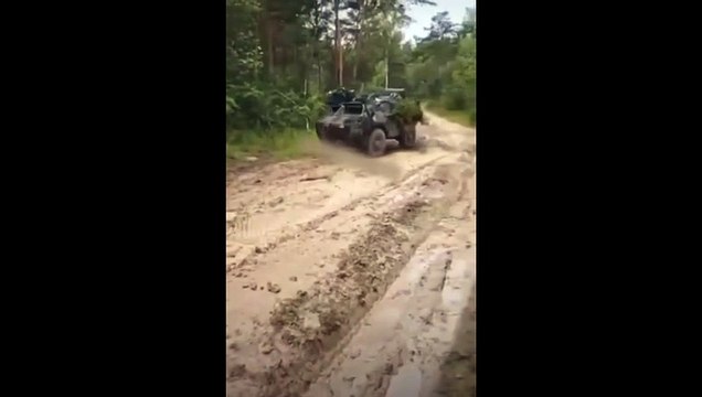 Les tanks de l'armée ne sont pas toujours tout terrain