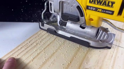 Brilliant idea from an old clothes hanger