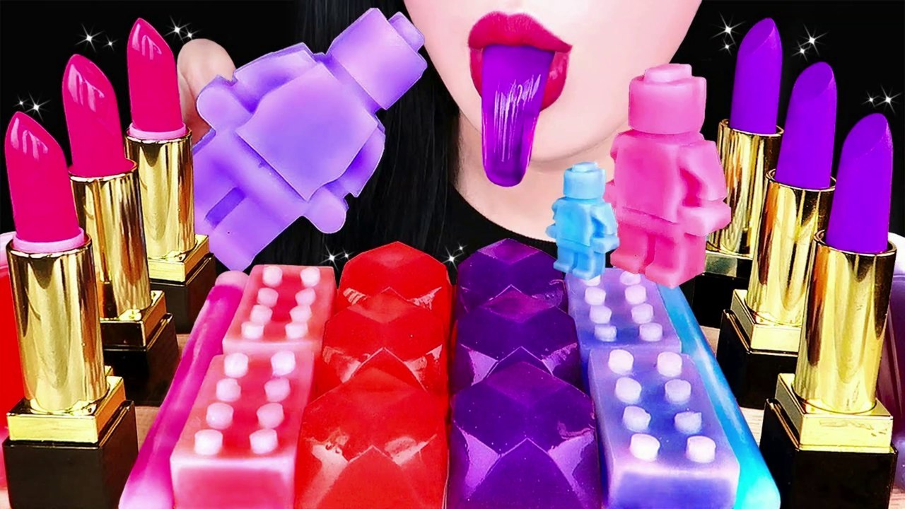 ASMR DIY LEGO WAX BOTTLE PINK LIPSTICK GALAXY CANDY GUMMY EATING SOUNDS MUKBANG