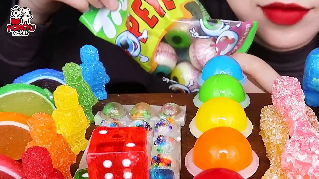 ASMR RAINBOW DESSERTS DICE CANDY EDIBLE SPOON KOHAKUTO GUMMY EATING MUKBANG