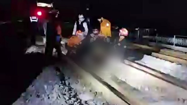 전남 여수 여천역에서 60대 남성 열차에 치여 숨져 / YTN