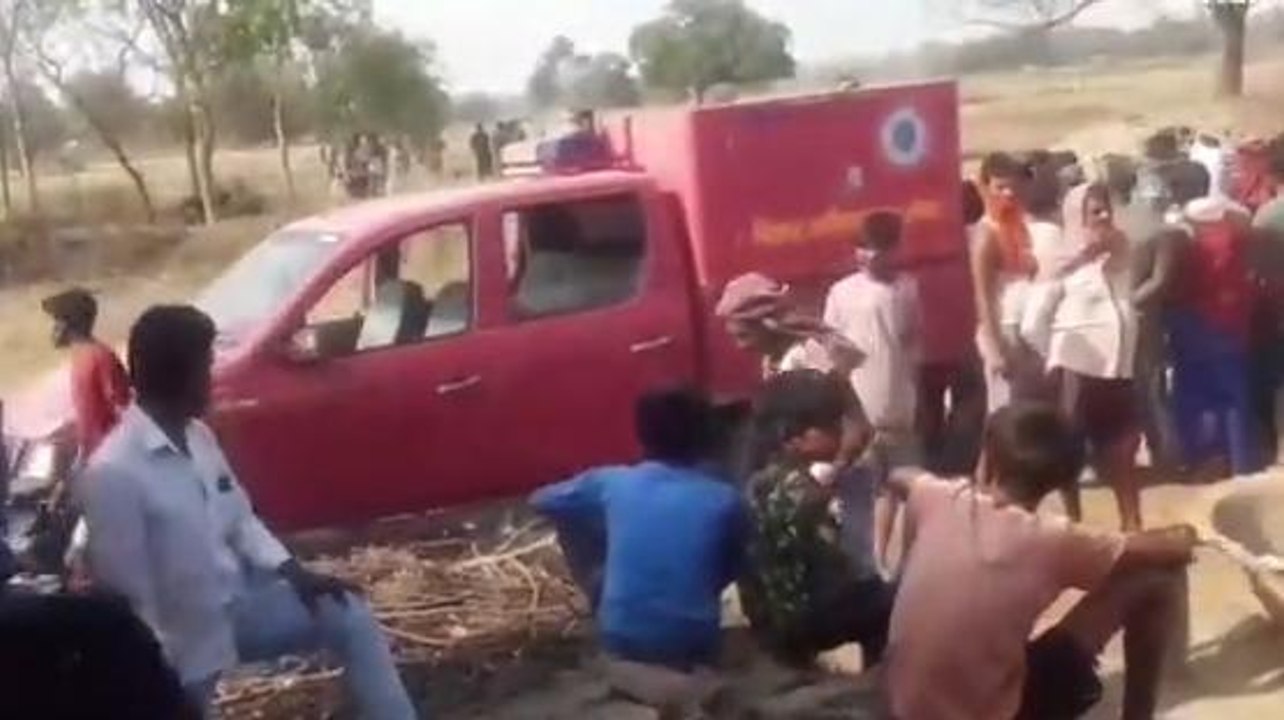 बक्सर: अगलगी की भीषण घटना, तीन से अधिक घर जलकर खाक