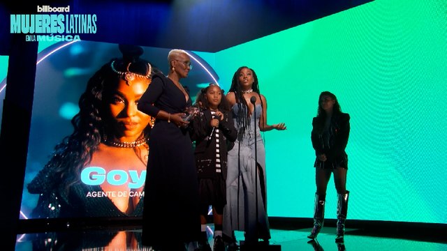 Goyo Accepts the Agent of Change Award | Billboard Mujeres Latinas En La Música