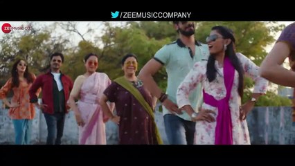 Babua , Jogira Sara Ra Ra , Nawazuddin Siddiqui, Neha Sharma , Suvarna T, Aanandi J, Hitesh Modak