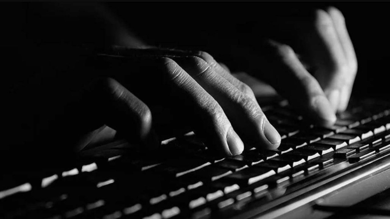 Ankara’da ‘hacker’ operasyonu: 32 gözaltı