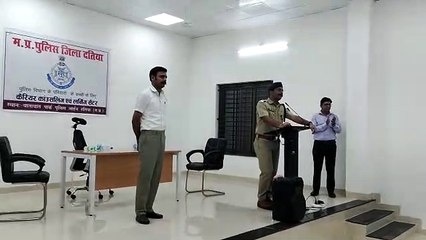 एसपी ने बच्चों को कॅरियर के संबंध में दी जानकारी