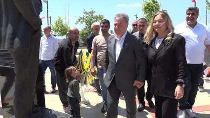 Bornova Çamkule'de Gökyüzü Uçurtmalarla Renklendi