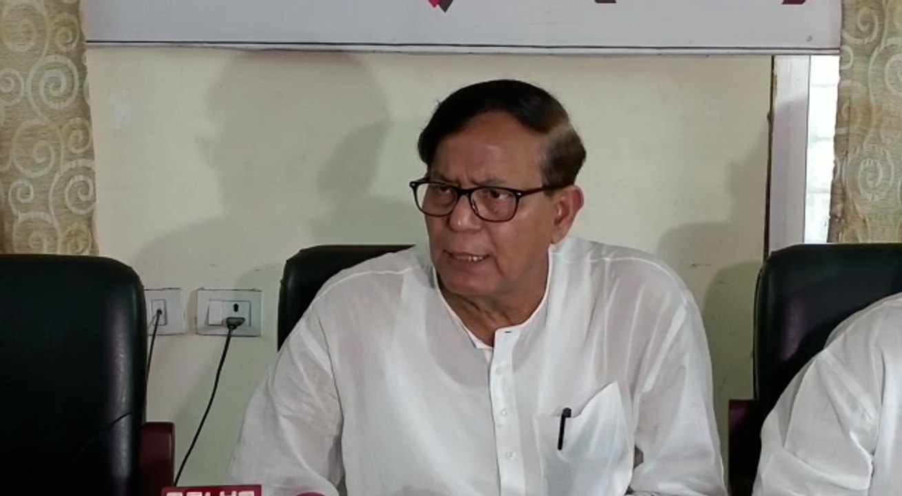 'তৃণমূল বলছে দুমাস পরে ভোট হবে কিন্তু রাজ্য নির্বাচন কমিশন জানে না!': মহঃ সেলিম  | Oneindia Bengali