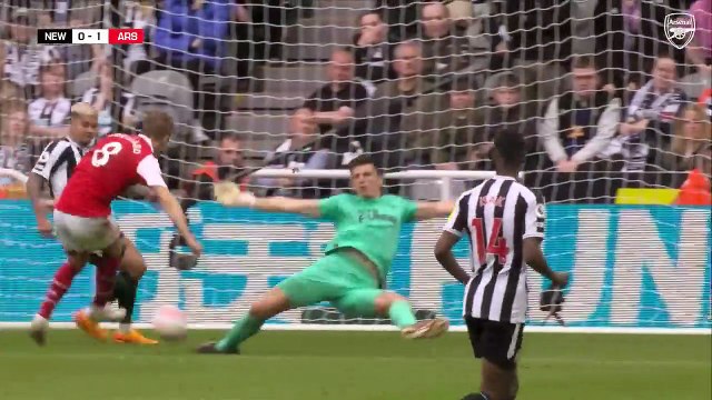 Newcastle United v Arsenal (0-2) _ Odegaard, Schar (OG)