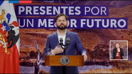 Boric pide a la ultraderecha "actuar con sabiduría y templanza" tras triunfo